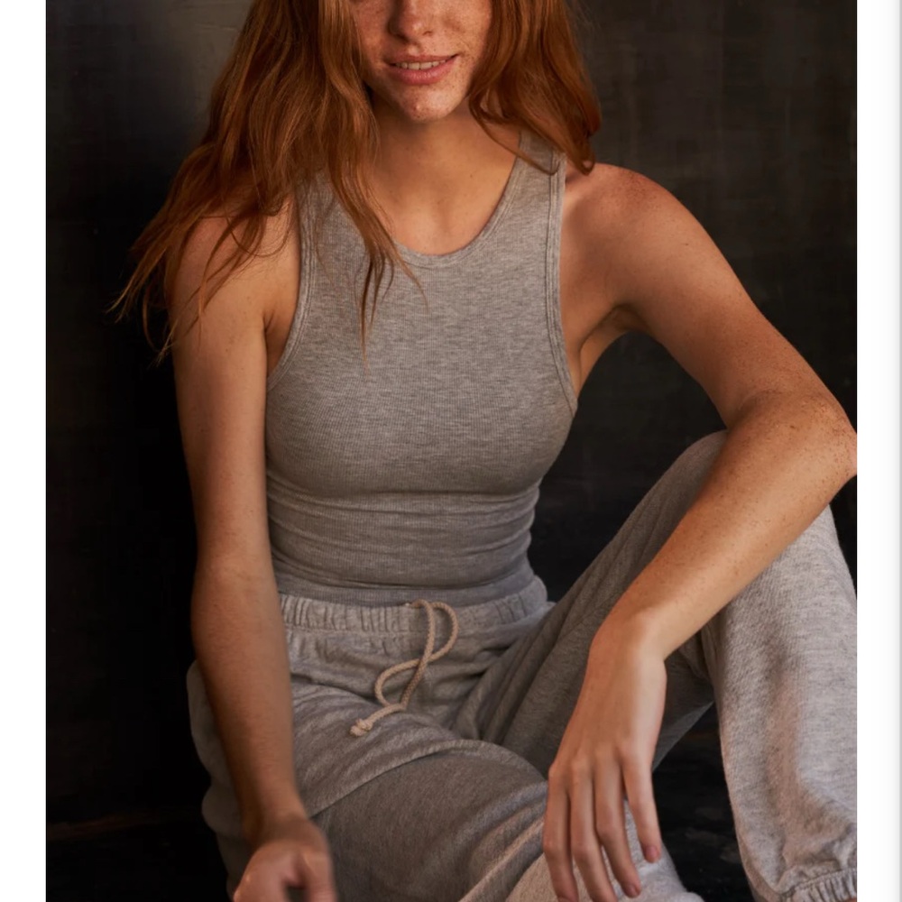 gigi ribbed cotton crop heather gray tank